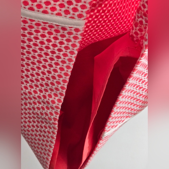 Adrianna Papell Guava Dot w/Contrast Ivory Piping U-Neck Texture Knit Dress - Picture 6 of 10